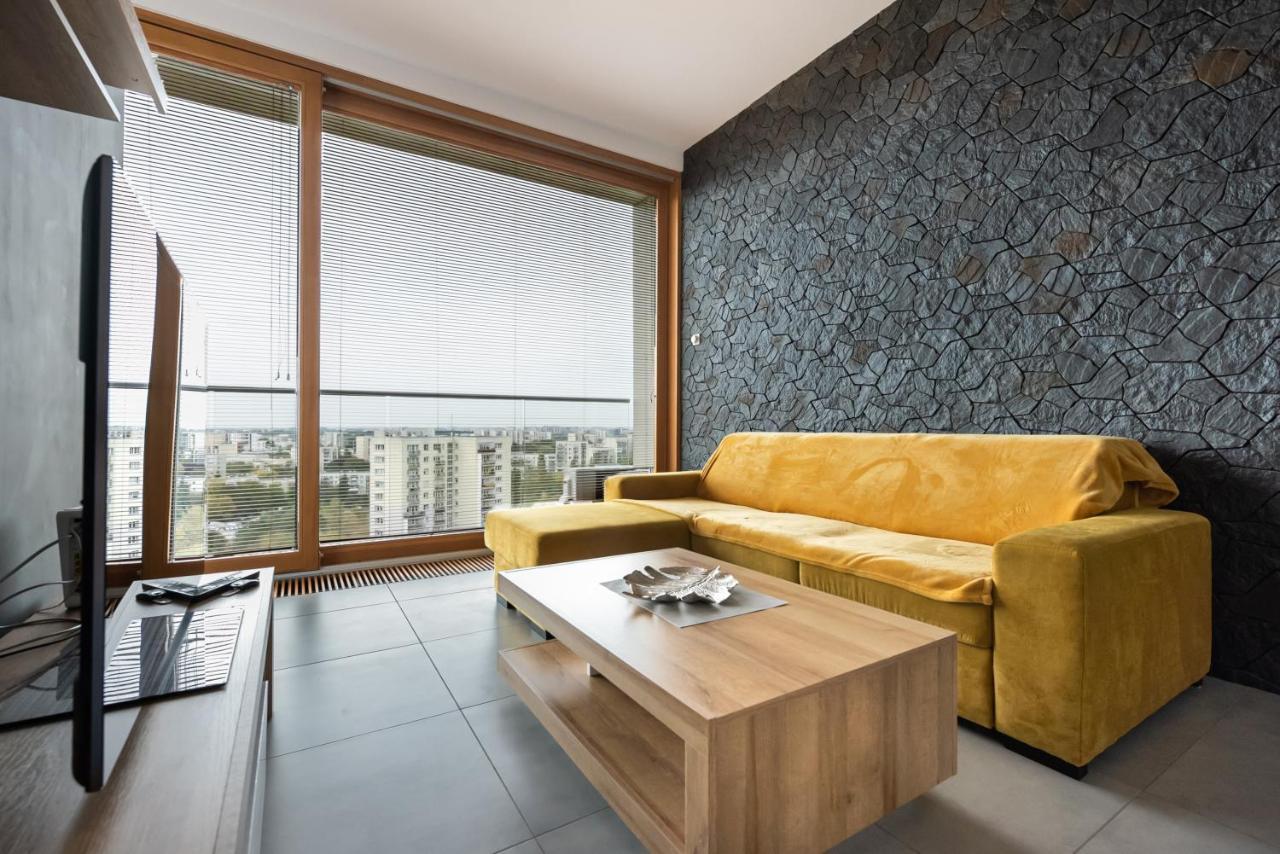 Metro Imielin 13Th Floor Apartment ワルシャワ エクステリア 写真