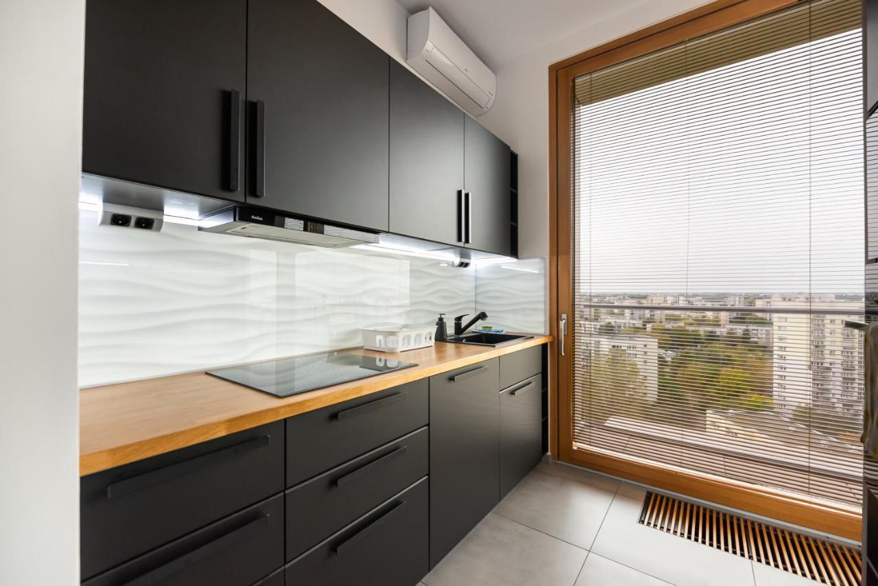Metro Imielin 13Th Floor Apartment ワルシャワ エクステリア 写真