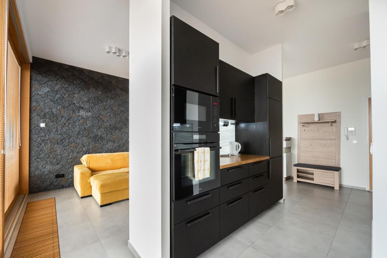 Metro Imielin 13Th Floor Apartment ワルシャワ エクステリア 写真